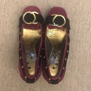 Naughty monkey suede pumps